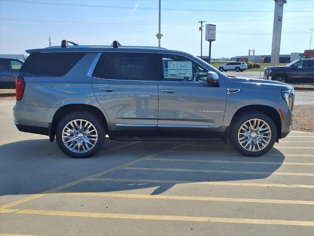 2025 GMC Yukon Elevation
