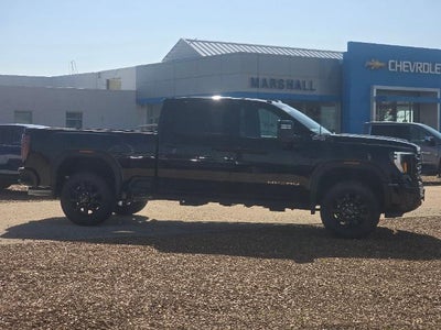 2025 GMC Sierra 2500 HD AT4